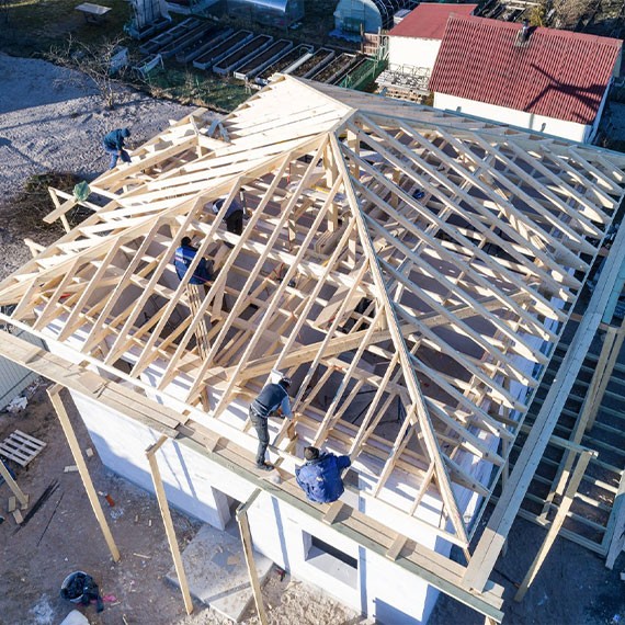 Монтаж четырёхскатной крыши и кровли в Закаменске и Республике Бурятия