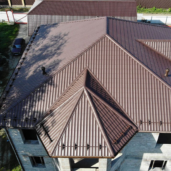 Монтаж сложной крыши и кровли в Закаменске и Республике Бурятия